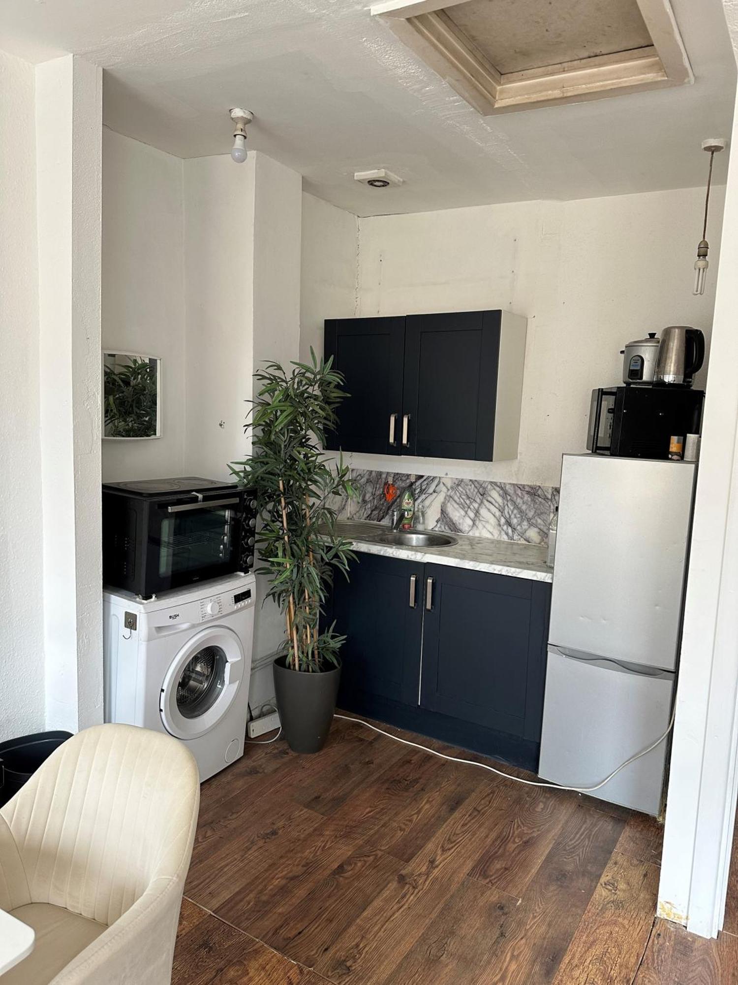 One Bed Victorian Flat,10 Min Walk To Paddington, Sleeps 4, Pet-Friendly Londres Exterior foto
